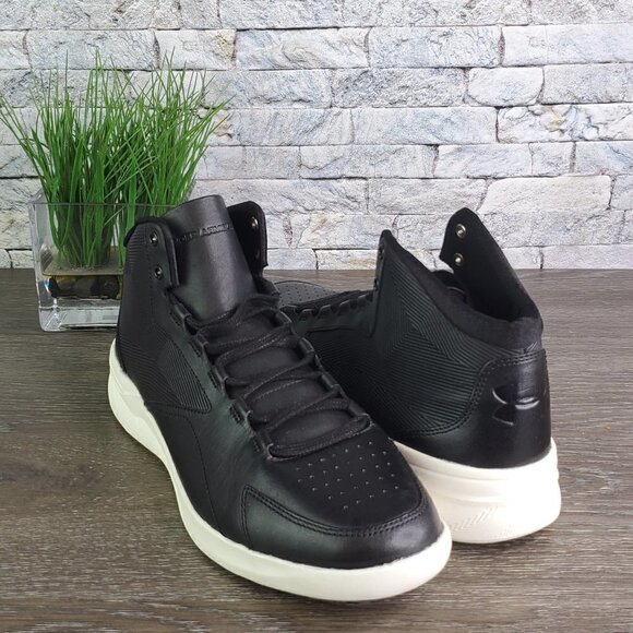New Under armour UA Charged Mid Leather Shoes - Picture 1 of 8